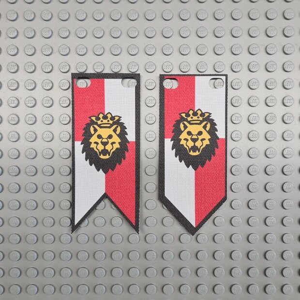 Cloth Banner with Royal Knight Lion on Red and White Background - CaBa-012 - Afbeelding 1