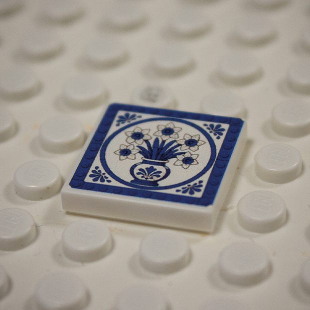 Printed Part - 2X2 Tile - Mountain Flower in Vase with Blue Rim