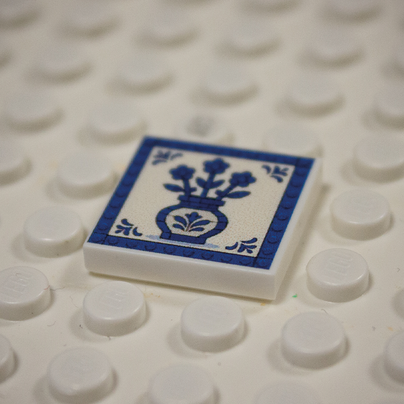 Printed Part - 2X2 Tile - Vase with blue rim