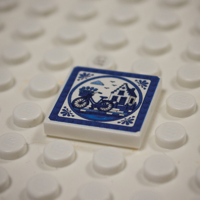 Printed Part - 2X2 Tile - Bicycle with Blue Rim