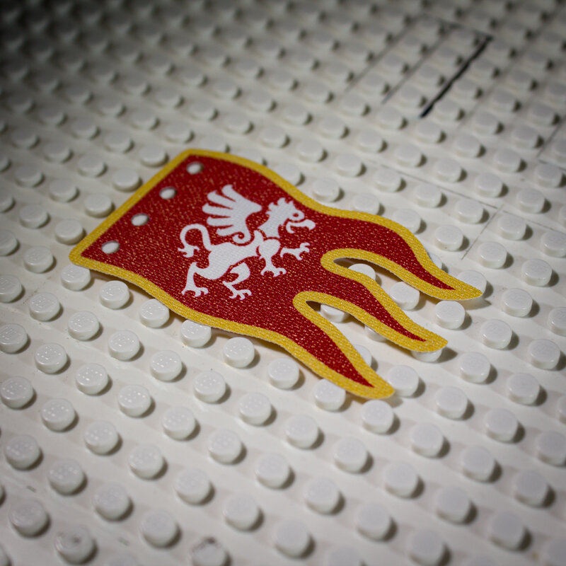 Custom Textile for Cloth Flag 8 x 5 Wave with Griffin Knight Emblem