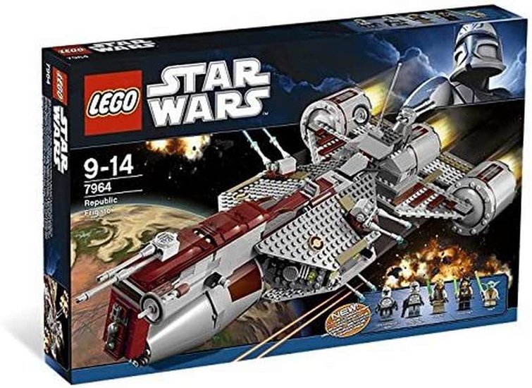 Lego Set 7964 - Republic Frigate