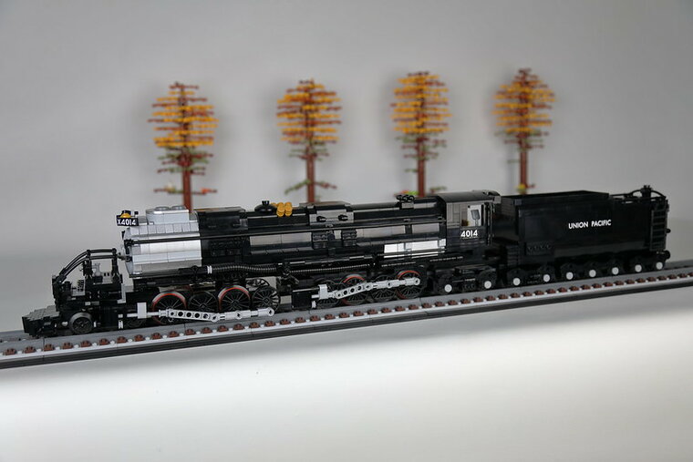 Rebrickable MOC 117884 - Union Pacific Big Boy 4014