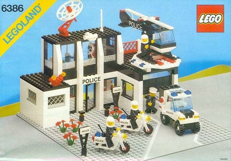 LEGO 6386 - Police Command Base