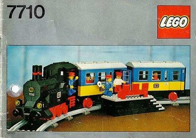 LEGO 7710 - Push-Along Passenger Train