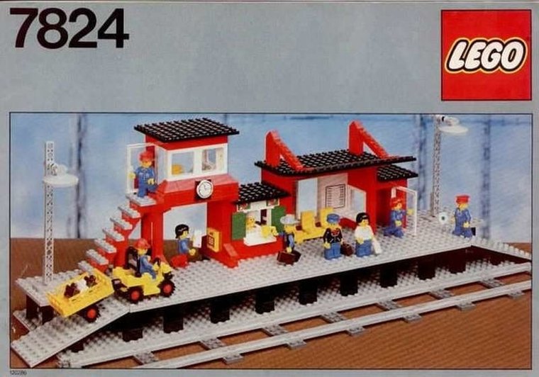 LEGO 7824 - Railway Station