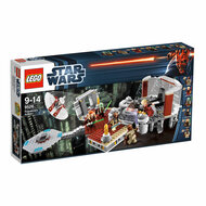 Lego Set 9526 - Palpatine&#039;s Arrest (2012)