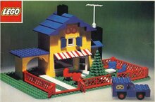  LEGO 361 - Tea Garden Cafe with Baker&#039;s Van