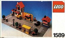 LEGO 1589 - Town Square
