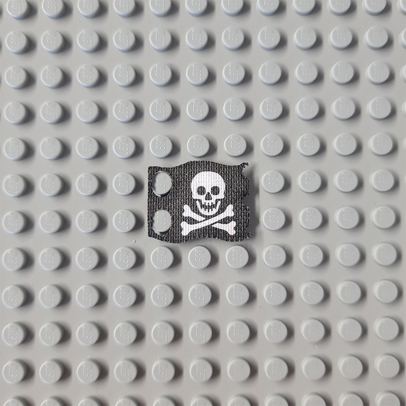 Custom Cloth - Black Flag with Jolly Roger (2335p30)